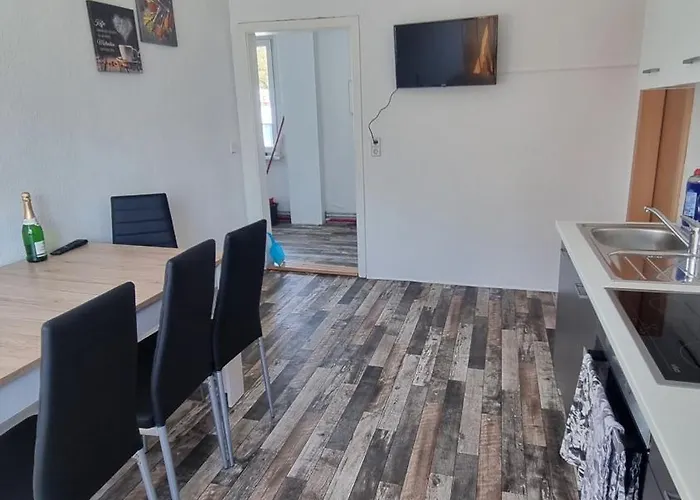 Mit 5 Zimmern Daire *